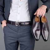 Elegant Aubergine-colored leather belt for a sophisticated style