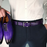 Leather belt with individual patina in elegant purple